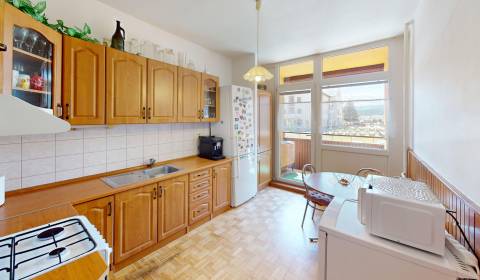 Kaufen 3-Zimmer-Wohnung, 3-Zimmer-Wohnung, Hutnícka, Spišská Nová Ves,