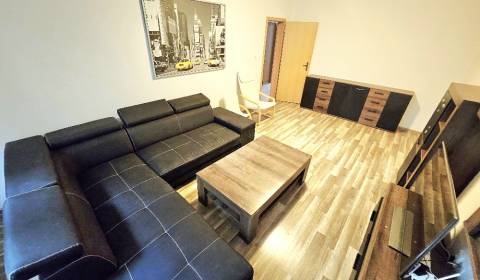 Kaufen 3-Zimmer-Wohnung, 3-Zimmer-Wohnung, Bánovce nad Bebravou, Slowa