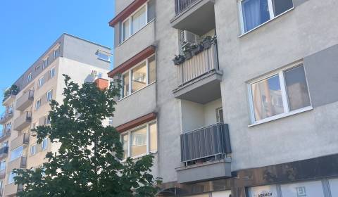 Kaufen 3-Zimmer-Wohnung, 3-Zimmer-Wohnung, Lichnerova, Senec, Slowakei