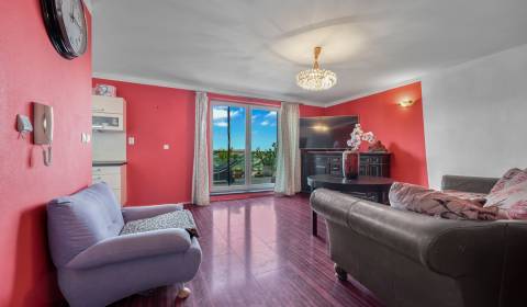 Kaufen 4-Zimmer-Wohnung, 4-Zimmer-Wohnung, Dúhova, Senec, Slowakei