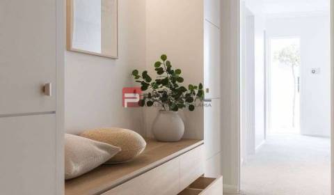 Suche 3-Zimmer-Wohnung, 3-Zimmer-Wohnung, Senec, Slowakei