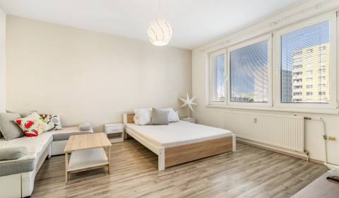 Mieten 1-Zimmer-Wohnung, 1-Zimmer-Wohnung, Osuského, Bratislava - Petr
