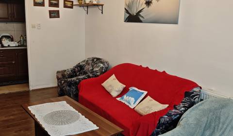 Kaufen 2-Zimmer-Wohnung, 2-Zimmer-Wohnung, Stavbárska, Bratislava - Vr