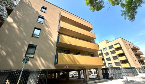 Kaufen Garage, Garage, Sadová, Senica, Slowakei