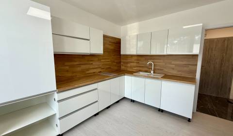 Mieten 1-Zimmer-Wohnung, 1-Zimmer-Wohnung, Hollého, Senica, Slowakei