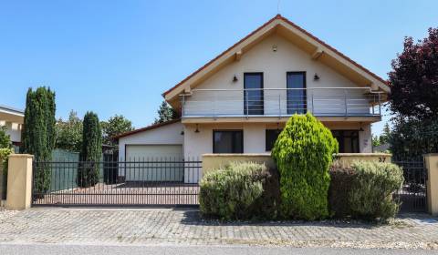 Kaufen Einfamilienhaus, Einfamilienhaus, Višňová, Senec, Slowakei