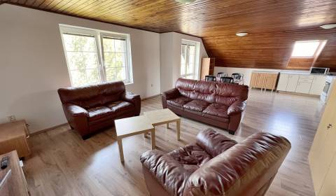 Mieten 3-Zimmer-Wohnung, 3-Zimmer-Wohnung, Vojenská, Senec, Slowakei