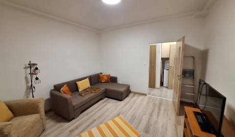 Mieten 2-Zimmer-Wohnung, 2-Zimmer-Wohnung, Zálužická, Bratislava - Ruž