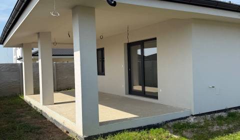 Kaufen Einfamilienhaus, Millenium, Galanta, Slowakei