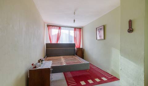 Kaufen Einfamilienhaus, Einfamilienhaus, Poľovnícka, Senec, Slowakei