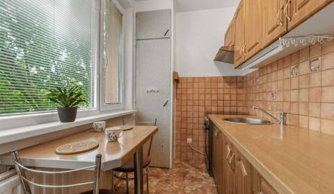 Kaufen 3-Zimmer-Wohnung, 3-Zimmer-Wohnung, Bratislavská, Senec, Slowak