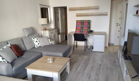 Mieten 1-Zimmer-Wohnung, 1-Zimmer-Wohnung, M.R. Štefánika, Pezinok, Sl