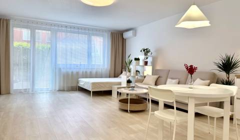 Mieten 1-Zimmer-Wohnung, 1-Zimmer-Wohnung, Na križovatkách, Bratislava