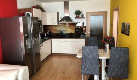 Kaufen 2-Zimmer-Wohnung, 2-Zimmer-Wohnung, Jégého, Bratislava - Ružino