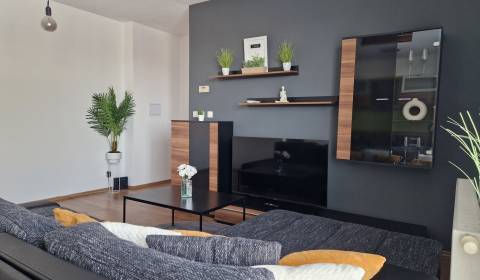 Mieten 2-Zimmer-Wohnung, 2-Zimmer-Wohnung, Kvetná, Senec, Slowakei