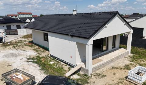 Kaufen Einfamilienhaus, Einfamilienhaus, Karasova, Senec, Slowakei