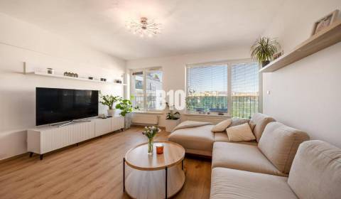 Kaufen 4-Zimmer-Wohnung, 4-Zimmer-Wohnung, Hrachová, Bratislava II, Sl