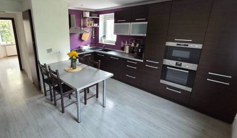 Kaufen 2-Zimmer-Wohnung, 2-Zimmer-Wohnung, Wilsonovo nábrežie, Nitra,
