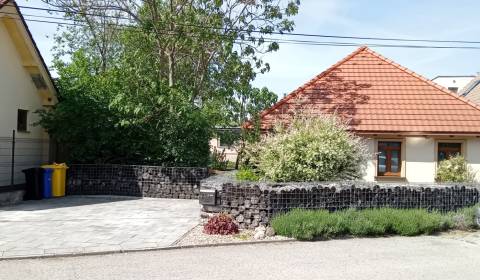 Modernes Einfamilienhaus in Biely Kostol: Komfort & Stil