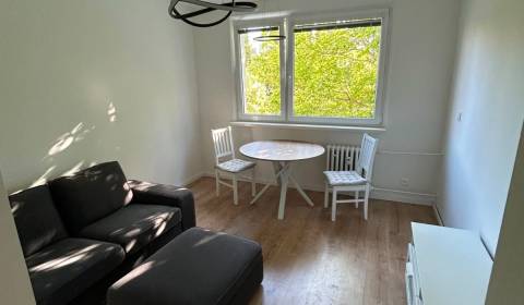 Mieten 2-Zimmer-Wohnung, 2-Zimmer-Wohnung, Fedákova, Bratislava - Dúbr