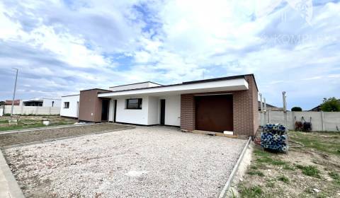 Kaufen Einfamilienhaus, Einfamilienhaus, Senec, Slowakei