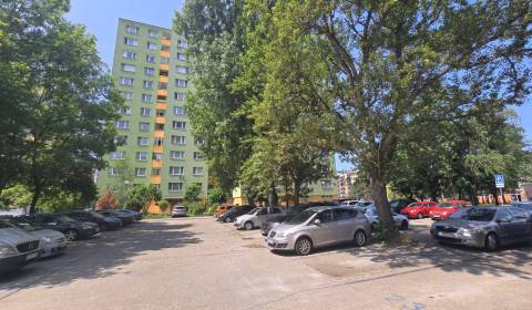 Kaufen 3-Zimmer-Wohnung, 3-Zimmer-Wohnung, Osuského, Bratislava - Petr