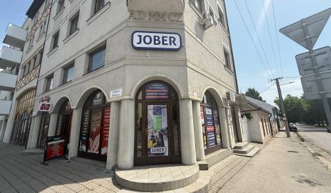 Mieten Geschäftsräumlichkeiten, Geschäftsräumlichkeiten, Petőfiho, Kom