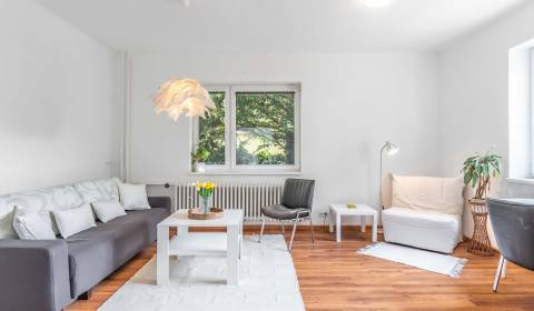 Mieten 2-Zimmer-Wohnung, 2-Zimmer-Wohnung, Brnianska, Bratislava - Sta