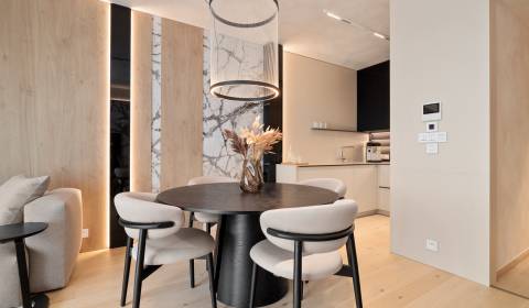 Mieten 3-Zimmer-Wohnung, 3-Zimmer-Wohnung, Bratislava - Staré Mesto, S