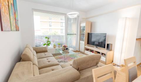 Kaufen 3-Zimmer-Wohnung, 3-Zimmer-Wohnung, Bajkalská, Bratislava - Ruž