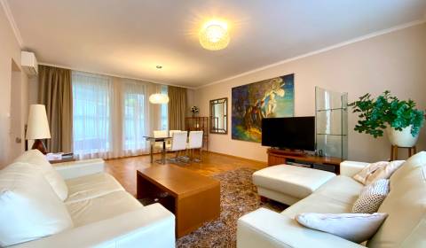 Mieten 3-Zimmer-Wohnung, 3-Zimmer-Wohnung, Zámocká, Bratislava - Staré