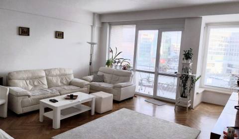 Kaufen 4-Zimmer-Wohnung, 4-Zimmer-Wohnung, Dostojevského rad, Bratisla