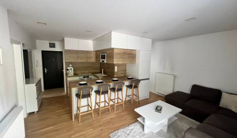 Kaufen 3-Zimmer-Wohnung, 3-Zimmer-Wohnung, Kúpeľná, Komárno, Slowakei