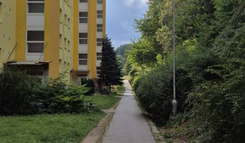 Kaufen 3-Zimmer-Wohnung, 3-Zimmer-Wohnung, Moskovská, Banská Bystrica,