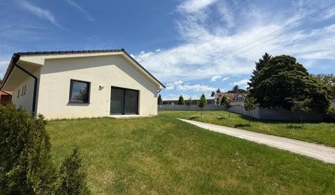 Kaufen Einfamilienhaus, Einfamilienhaus, Zlaté Moravce, Slowakei