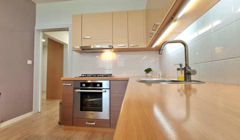 Kaufen 3-Zimmer-Wohnung, 3-Zimmer-Wohnung, Zvolen, Slowakei