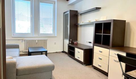 Mieten 2-Zimmer-Wohnung, 2-Zimmer-Wohnung, Šancová, Bratislava - Staré