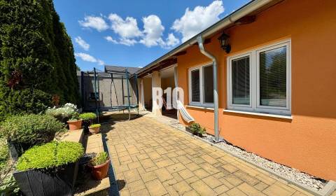 Kaufen Einfamilienhaus, Einfamilienhaus, Nitra, Slowakei