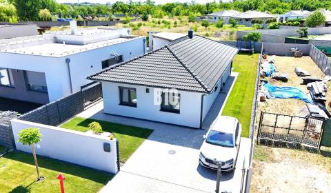 Kaufen Einfamilienhaus, Einfamilienhaus, Galanta, Slowakei