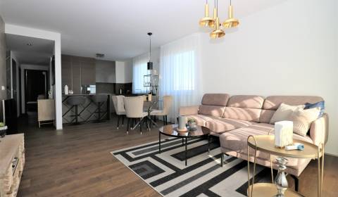 Mieten 3-Zimmer-Wohnung, 3-Zimmer-Wohnung, Bosákova, Bratislava - Petr