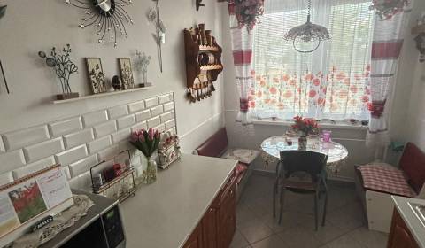 Kaufen 4-Zimmer-Wohnung, 4-Zimmer-Wohnung, dopravna, Bratislava - Rača