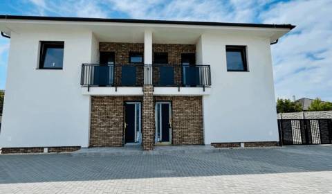Kaufen 3-Zimmer-Wohnung, 3-Zimmer-Wohnung, Dunajská Streda, Slowakei