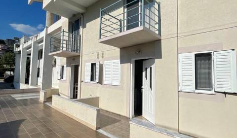 Sarandë – 2 separate Maisonette-Wohnungen zusammen zu einem tollen Pre