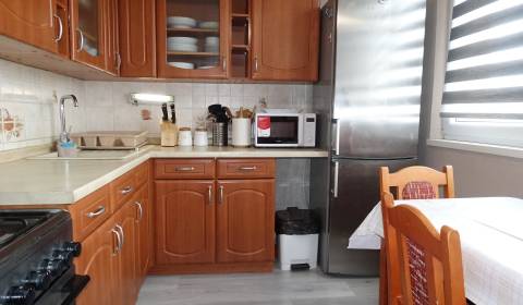Kaufen 3-Zimmer-Wohnung, 3-Zimmer-Wohnung, Homolova, Bratislava - Dúbr