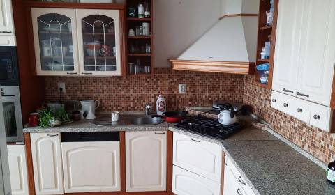 Kaufen 3-Zimmer-Wohnung, 3-Zimmer-Wohnung, Gercenova, Bratislava - Pet