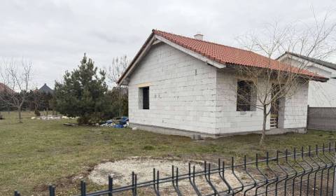 Kaufen Einfamilienhaus, Einfamilienhaus, Dunajská Streda, Slowakei
