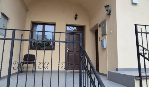 Kaufen 2-Zimmer-Wohnung, 2-Zimmer-Wohnung, Alžbetina, Košice - Staré M