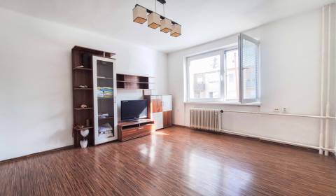 Kaufen 3-Zimmer-Wohnung, 3-Zimmer-Wohnung, Nové Zámky, Slowakei