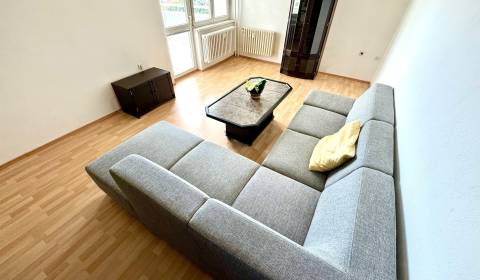 Mieten 2-Zimmer-Wohnung, 2-Zimmer-Wohnung, Svetlá, Bratislava - Staré 