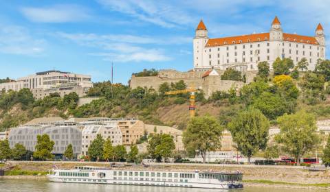 Mieten 2-Zimmer-Wohnung, 2-Zimmer-Wohnung, Floriánska, Bratislava - St
